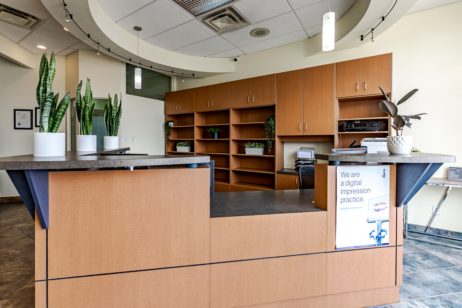 04-26-2022_Dental-Choice_2053-98-Street_2
